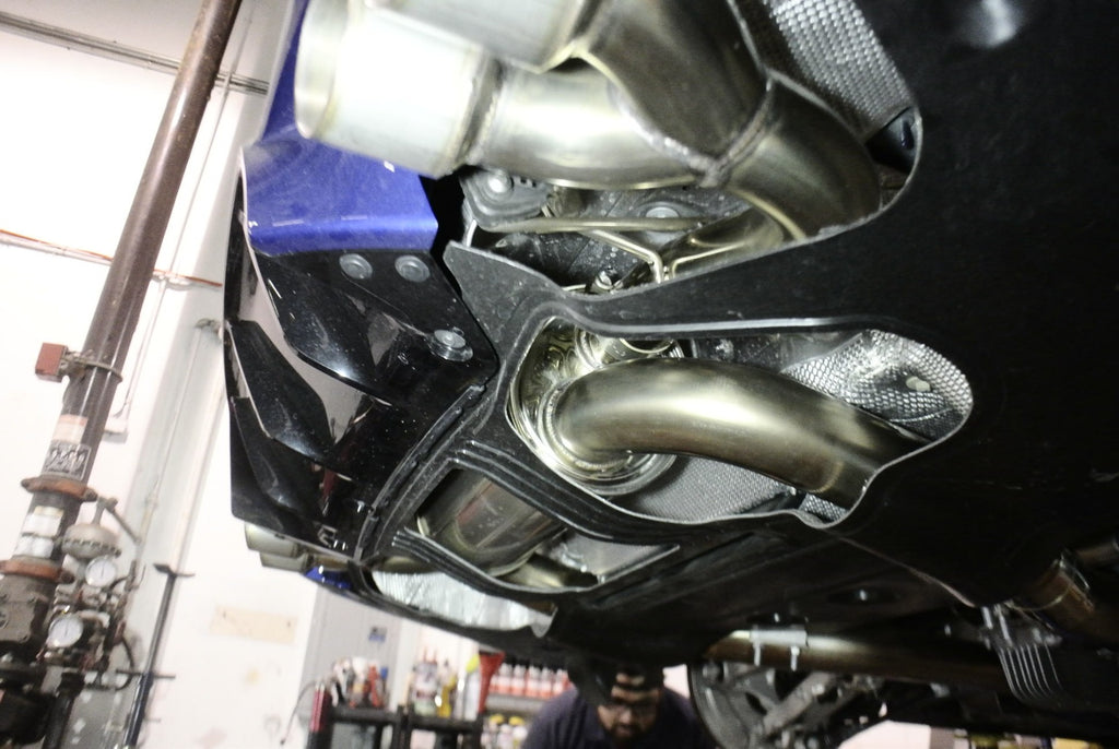 Megan Racing BMW M5 F90 17+ Supremo Axle Back Exhaust Blue Rolled Tips