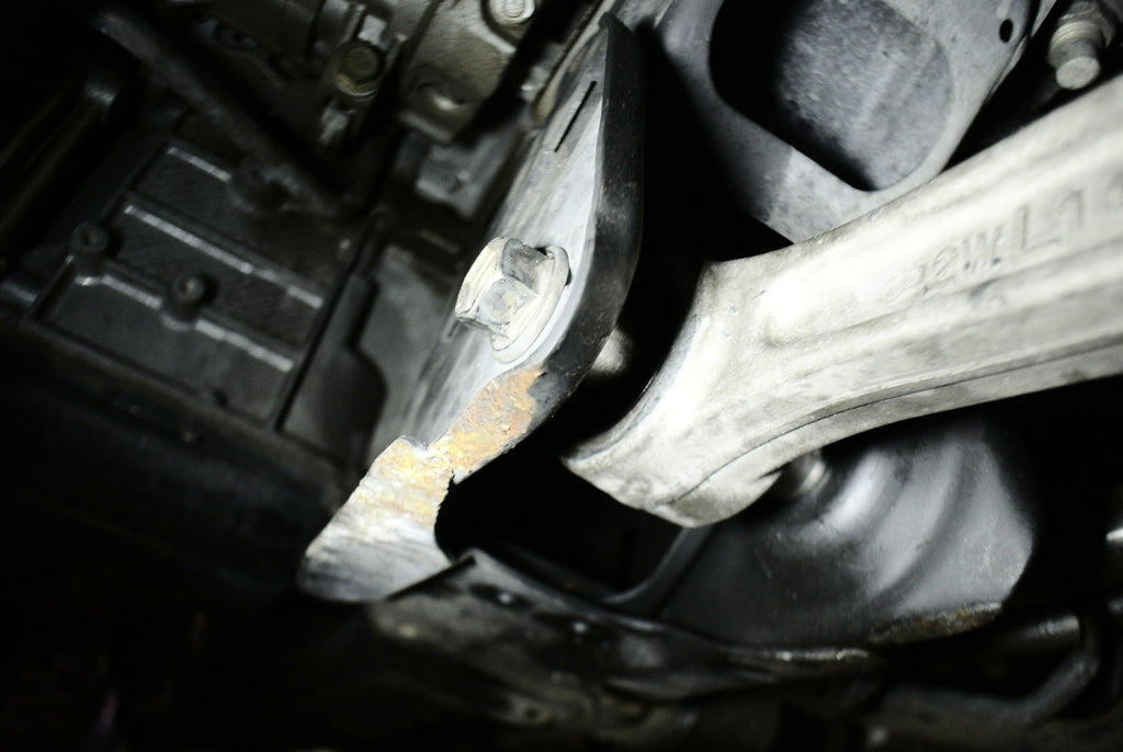 Megan Racing Nissan 350Z 03-08 / G35 03-07 Front Lower Control Arm Bushings (Spherical)