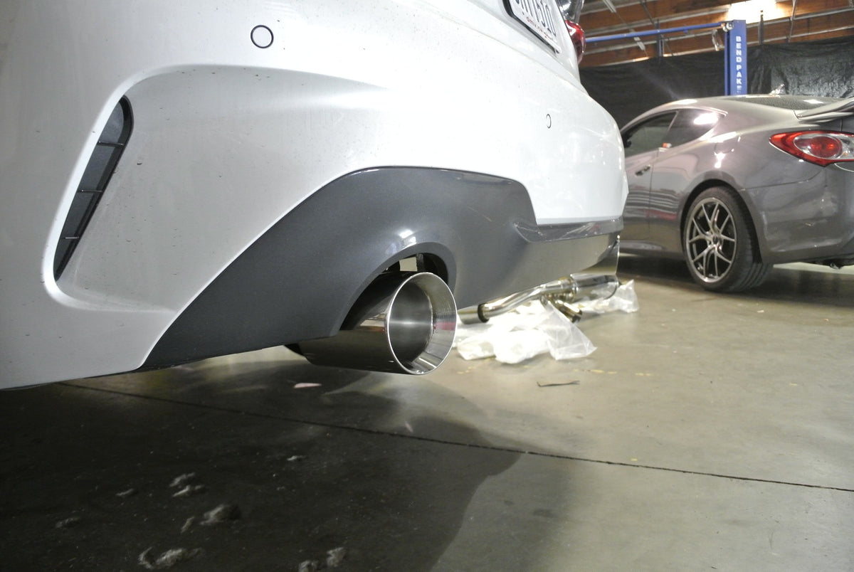 Megan Racing BMW 330i 2.0L i4 turbo Msport (G20) 19+ Supremo Axle Back Exhaust (Blue Ti Tip)