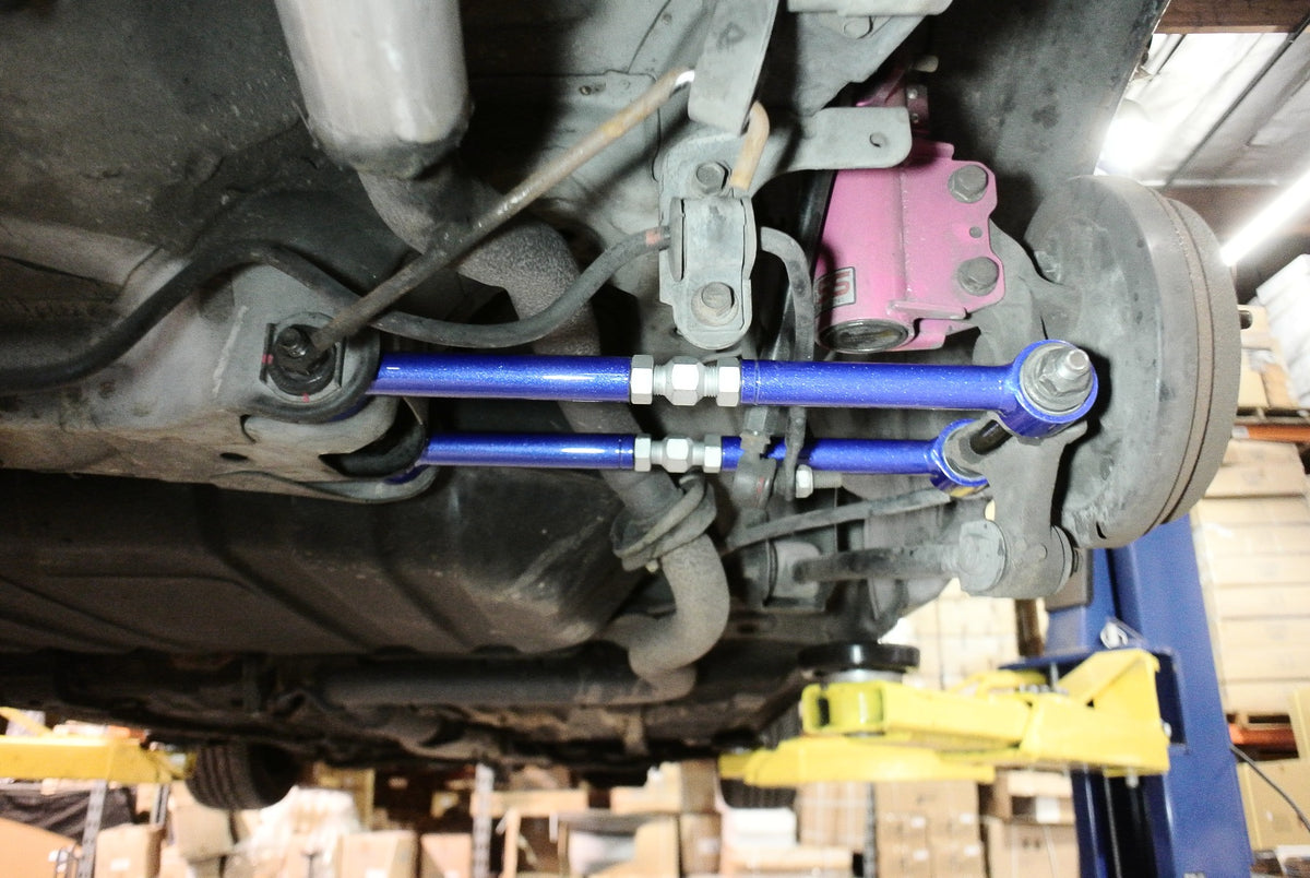 Megan Racing Nissan Sentra B13 90-94 Rear Lateral Arm Kit