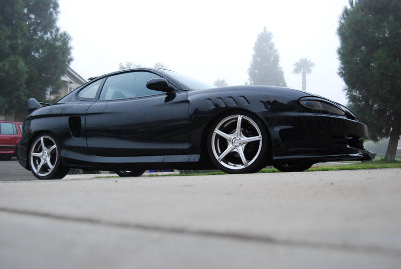 Megan Racing Street Series Coilover Damper Kit Hyundai Tiburon 97-02