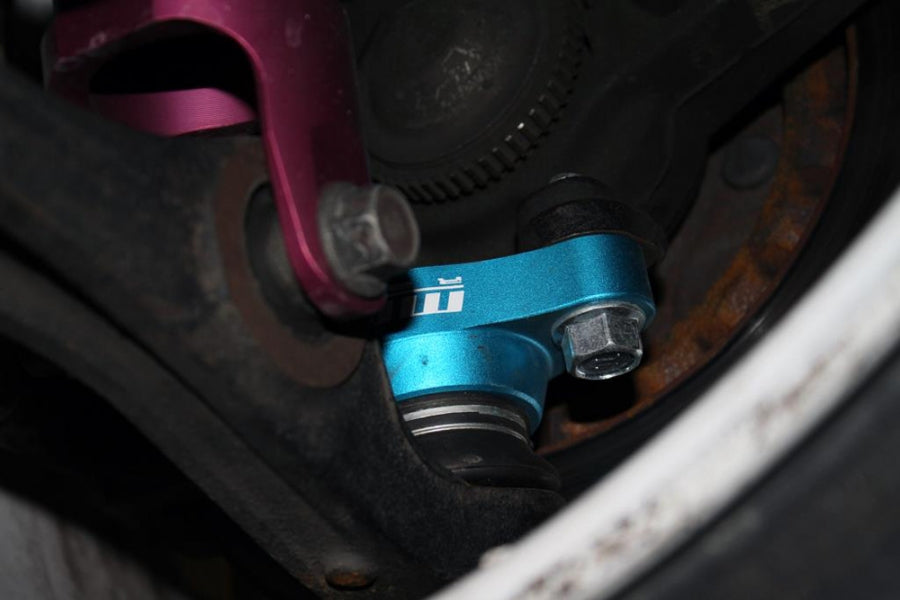 Megan Racing Roll Center Adjuster S2000/AP1/AP2 Front (Forged Body) with offset plates 2pcs/Set
