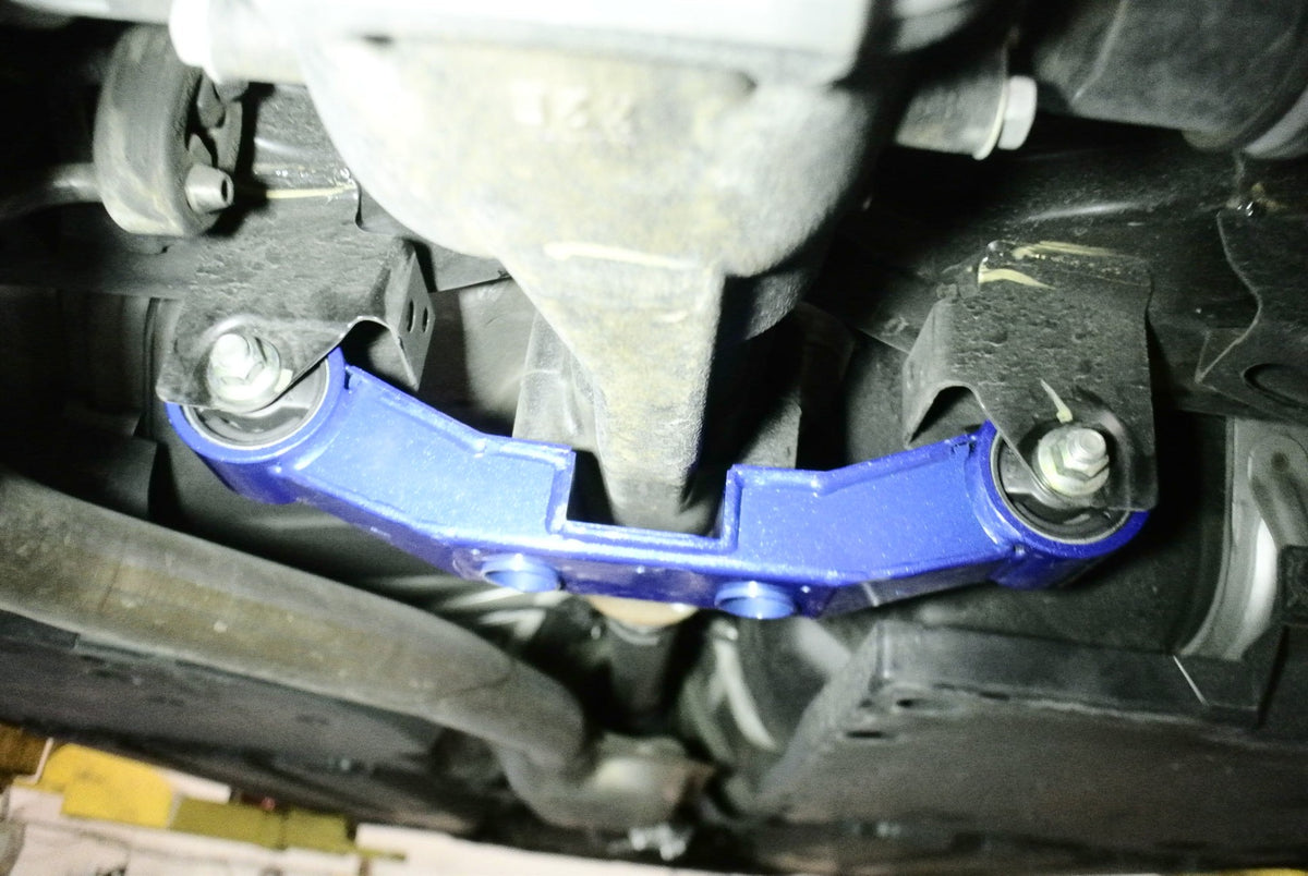 Megan Racing Subaru WRX 14 / Forester 14 / Impreza 17+ Rear Differential Support Mount 1pcs