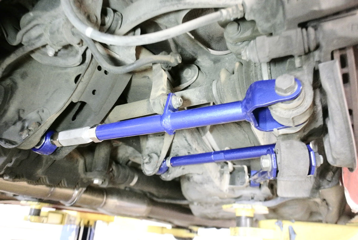 Megan Racing Toyota Chaser 89-92 / Mark II 88-96 JZX81 Rear Lower Arm Camber Function (Pillow Ball) 2pcs