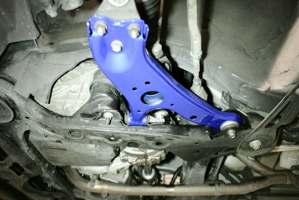 Megan Racing Toyota Sienna 2011-2020 Front Lower Control Arm (HARDEN RUBBER) 2PCS/SET