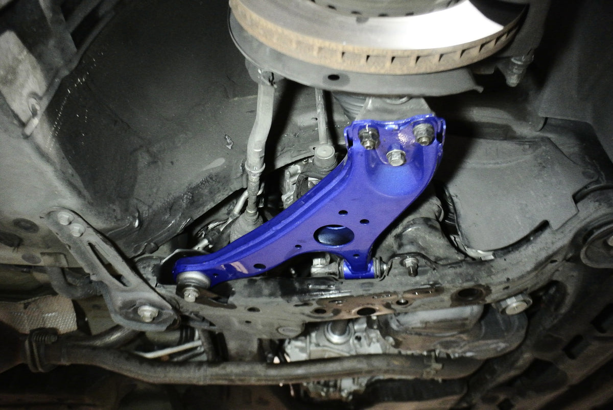 Megan Racing Toyota Sienna 2011-2020 Front Lower Control Arm (HARDEN RUBBER) 2PCS/SET