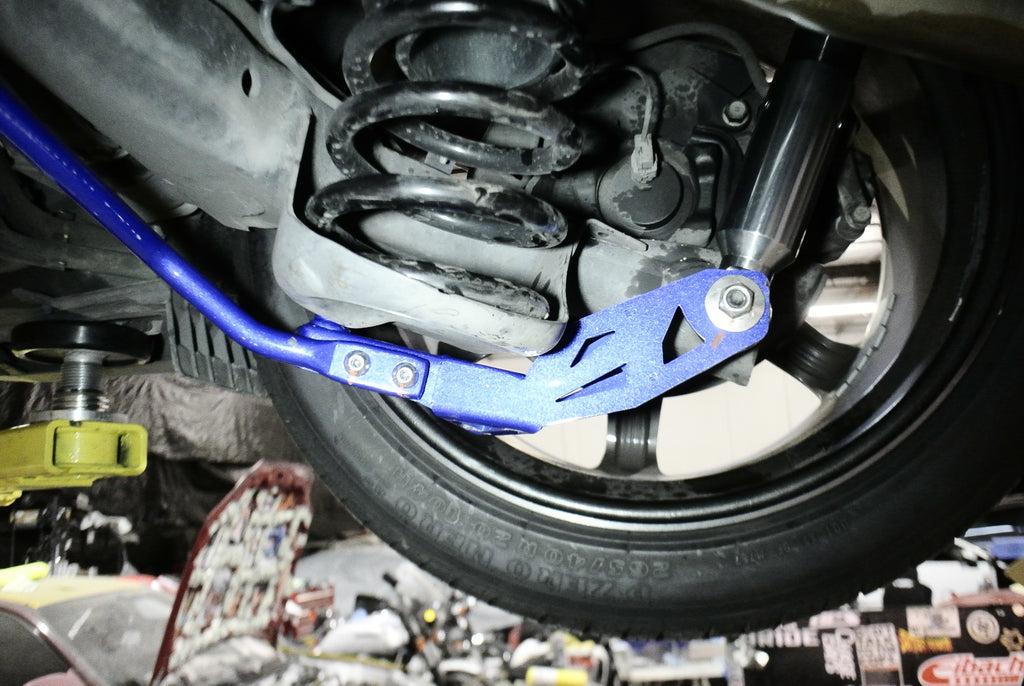 Megan Racing Toyota Sienna 2011-2020 FWD ONLY Add-on Rear Sway Bar 19mm 3pcs/set